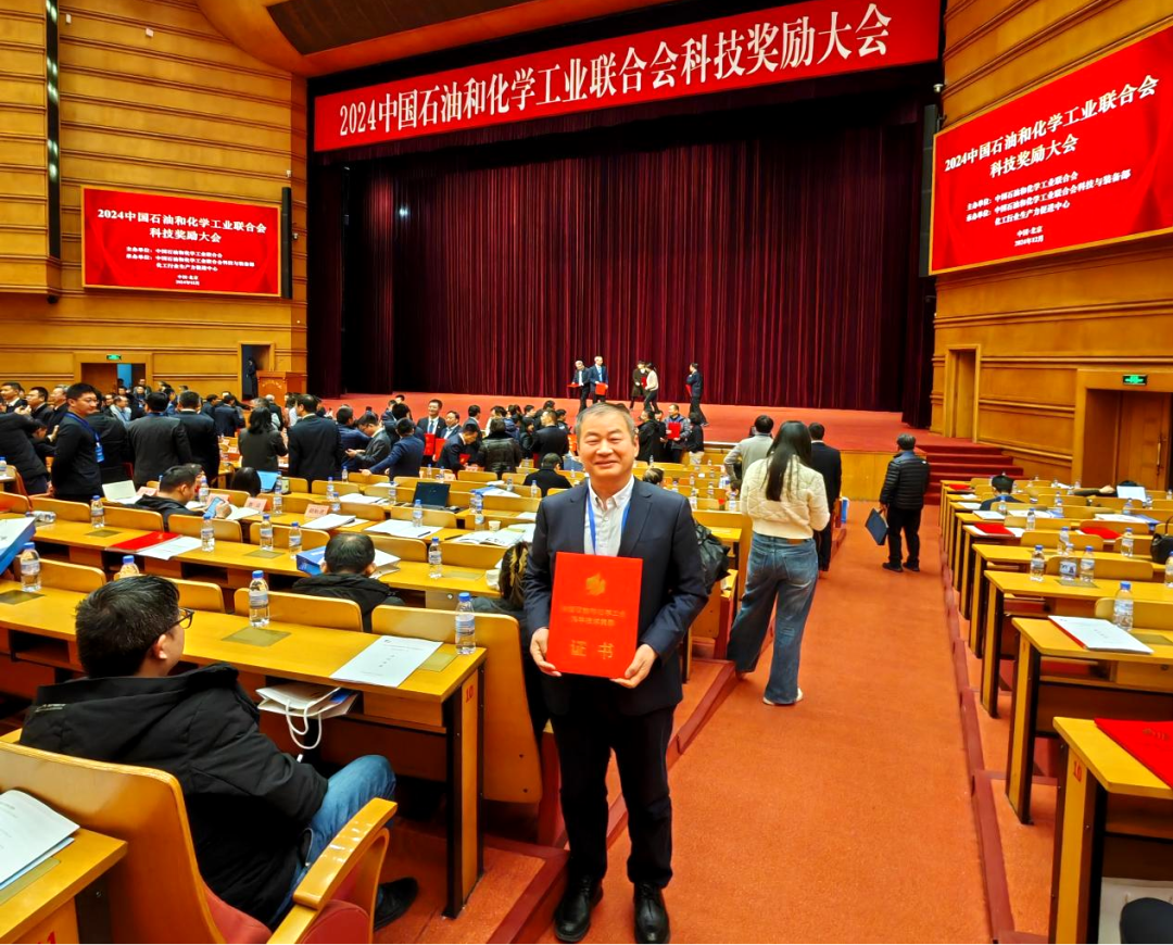 倍榮耀 | 恭賀倍杰特及張建飛總經(jīng)理，請(qǐng)接收雙倍喜悅！ 